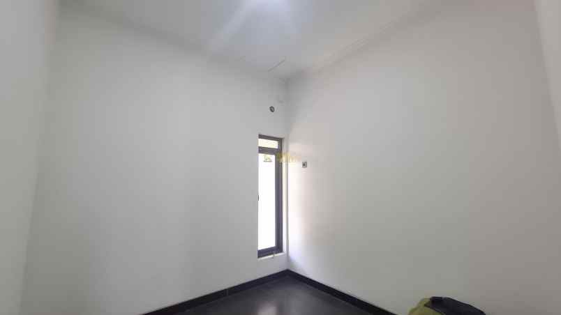 rumah minimalis siap huni utara lpmp kalasan sleman