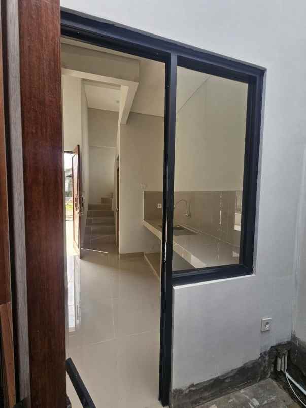 rumah modern dekat grand depok city