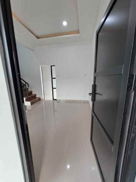 rumah modern nyaman 3 kt cipayung depok