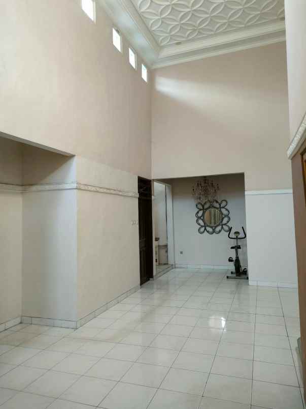 rumah murah banget di jatiwaringin asri pondok gede