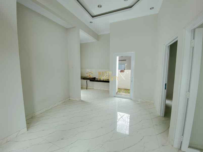 rumah murah dalam cluster one gate di kalasan sleman