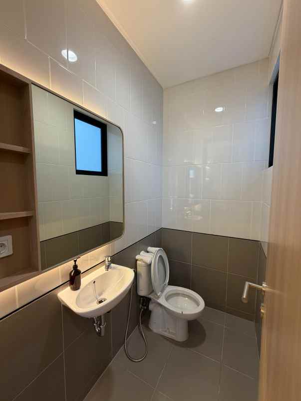 rumah murah suvarna sutera pasar kemis tangerang