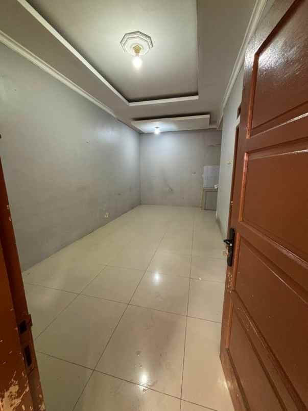 rumah new murah di perumnas klender duren sawit