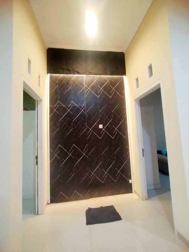 rumah nyaman strategis di arcmanik tengah kota bandung