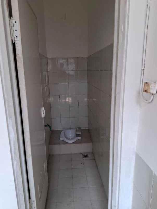 rumah pantai mentari hadap selatan