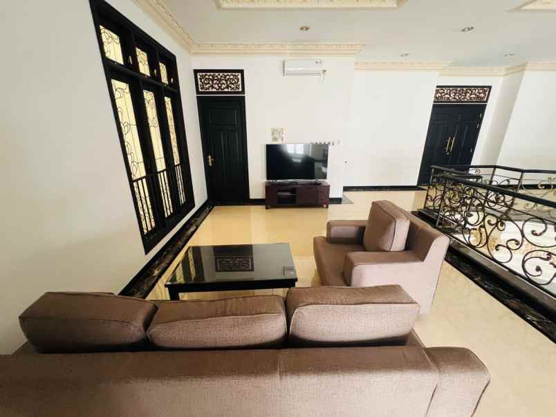 rumah pool villa bukit regency vbr