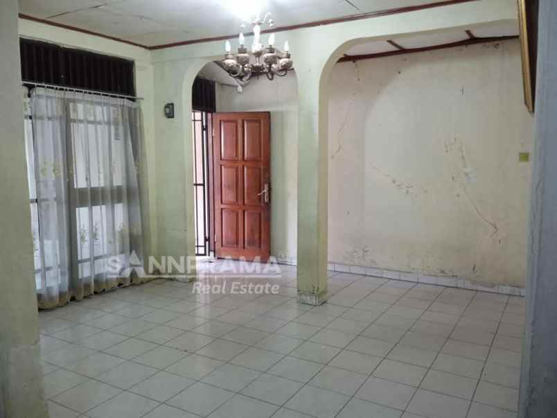 rumah second hitung tanah di beji depok frylin