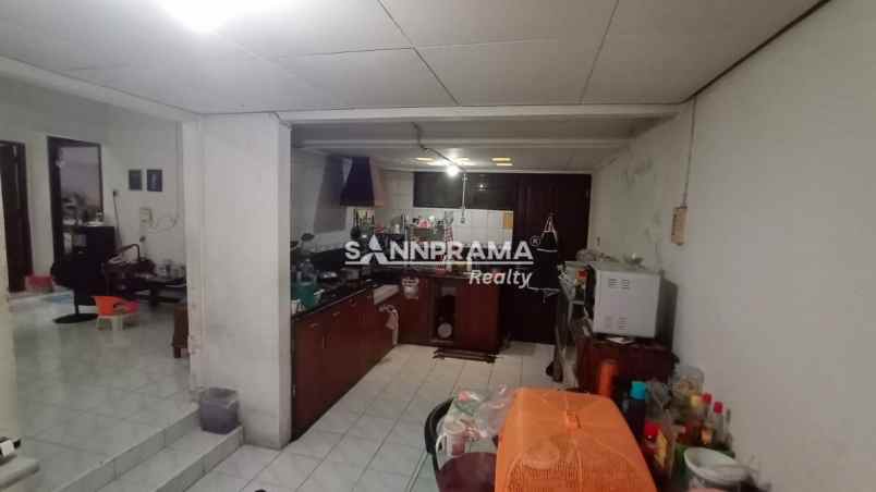 rumah second murah siap huni diciputat timur tangsel