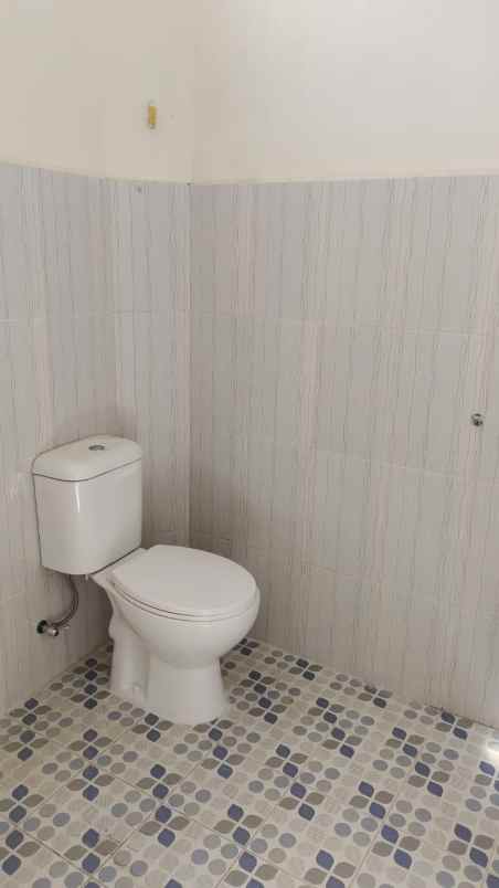 rumah siap huni dan strategis di cimanggis kota depok