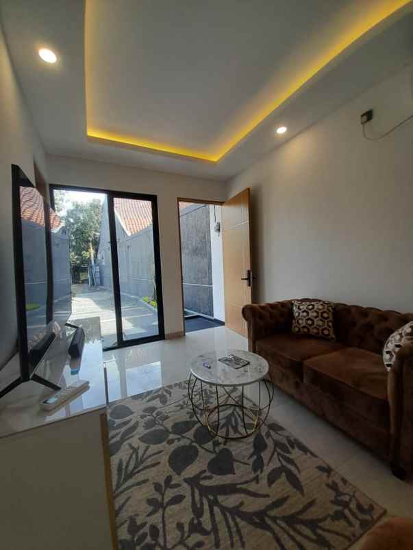 rumah siap huni dekat pintu tol sawangan