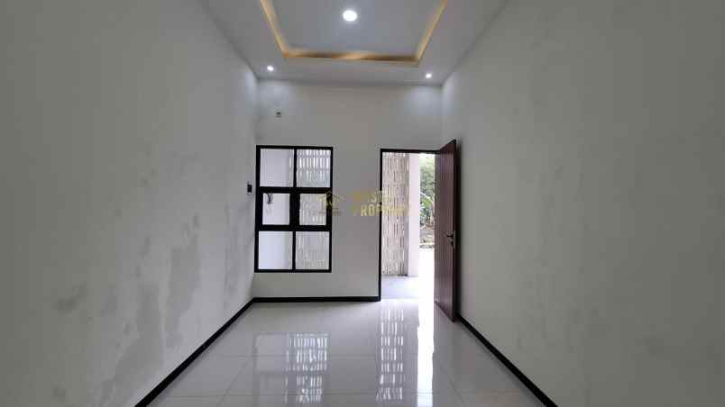 rumah siap huni desain minimalis di ngaglik sleman