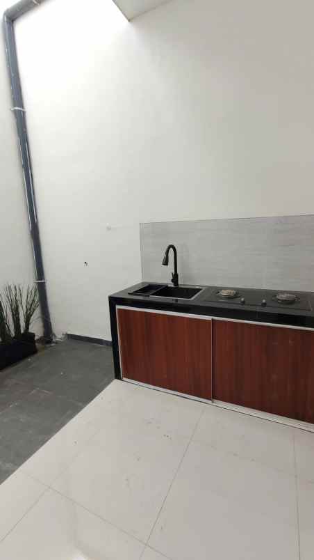 rumah siap huni dp 10 juta lokasi buring