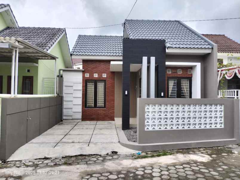 rumah siap huni modern minimalis dekat pemda sleman