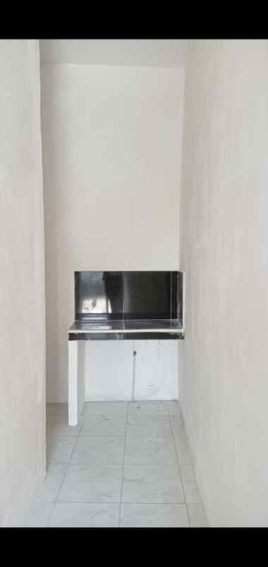 rumah siap huni surabaya barat