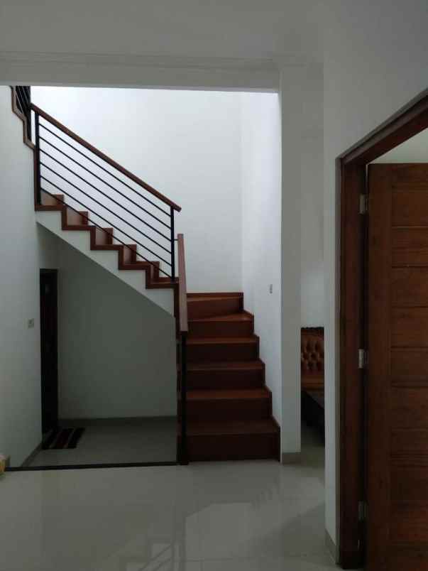 rumah sleman dekat uii dan ugm wilayah strategis