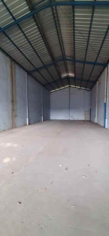 sewa gudang kamal bisnis dadap jak ut