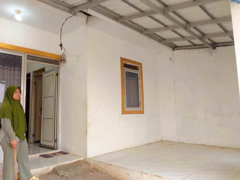 take over rumah di griya ebony campaka purwakarta