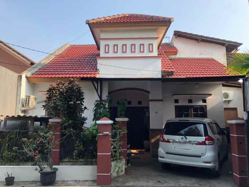 turun harga rumah harapan indah 1 1m 3 kt luas nyaman