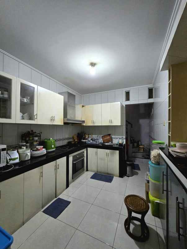 turun harga rumah second kokoh di pondok kelapa jaktim