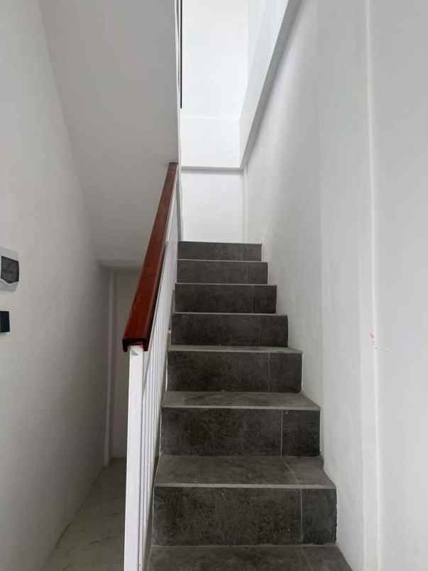 villa new strategis jalan raya canggu kuta utara