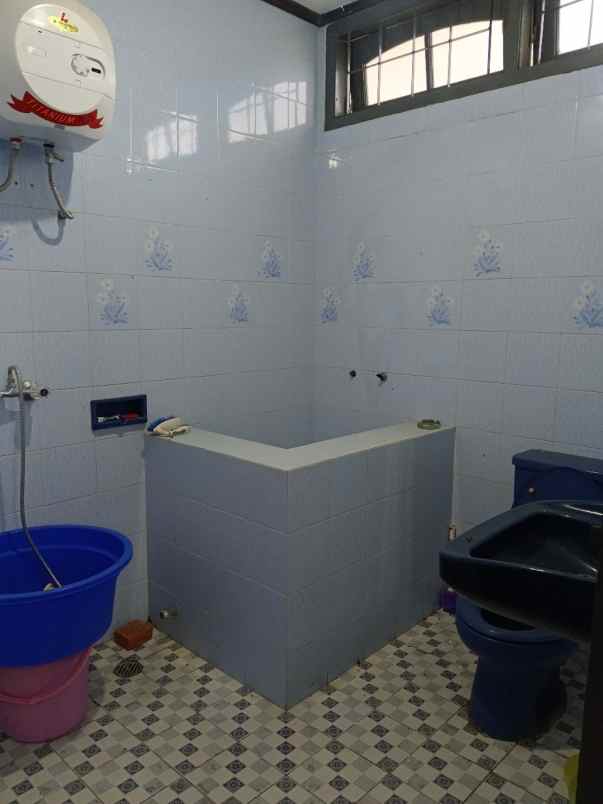 villa puncak dijual dekat istana negara cipanas