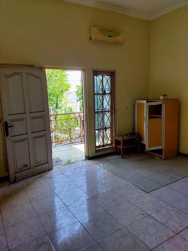 di sewakan ruko tlogosari