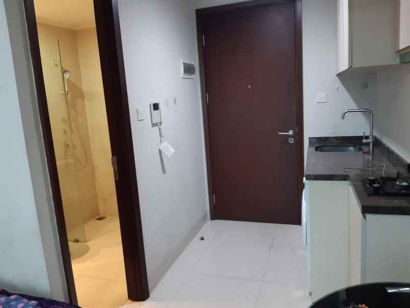 dijual apartemen green sedayu