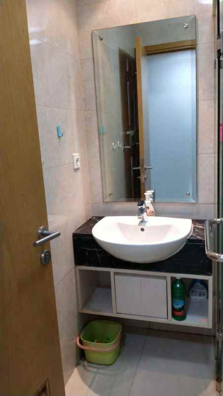 dijual apartemen jalan trembesi kemayoran