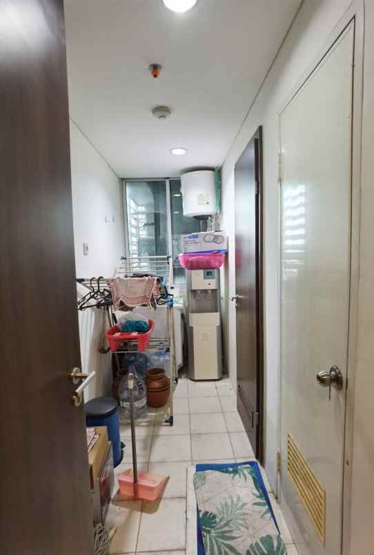dijual apartemen mewah kemang village 3br maid room