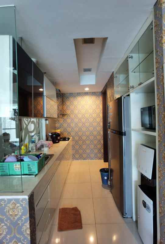 dijual apartemen mewah kemang village 3br maid room