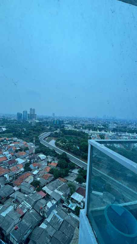dijual apartemen puri mansion