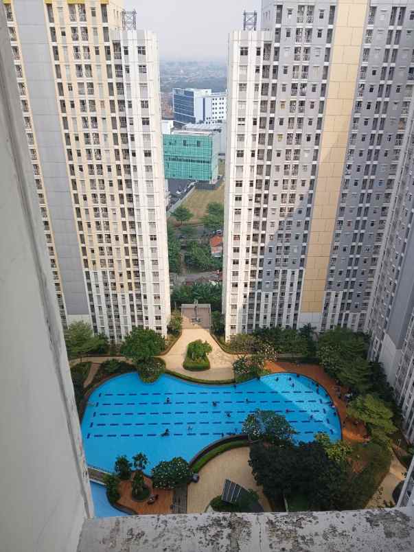 dijual apartemen the springlake summarecon