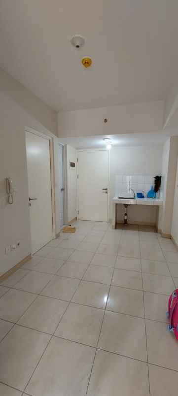 dijual apartemen the springlake summarecon