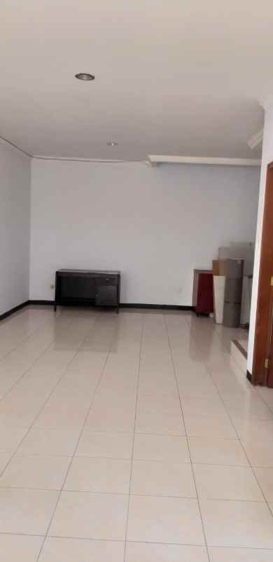dijual cepat rumah siap huni di kayu putih jakarta