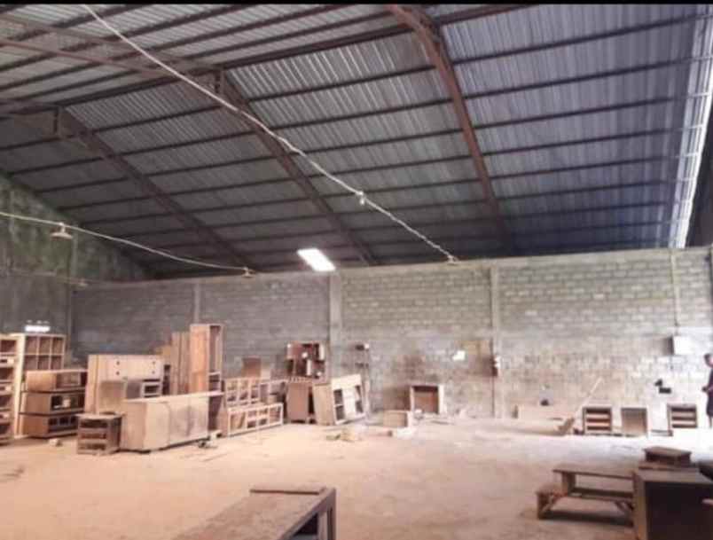 dijual gudang lokasi strategis di sukoharjo