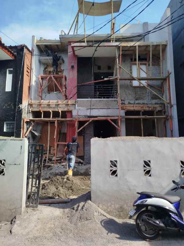 dijual kost on progres jl sukabirus