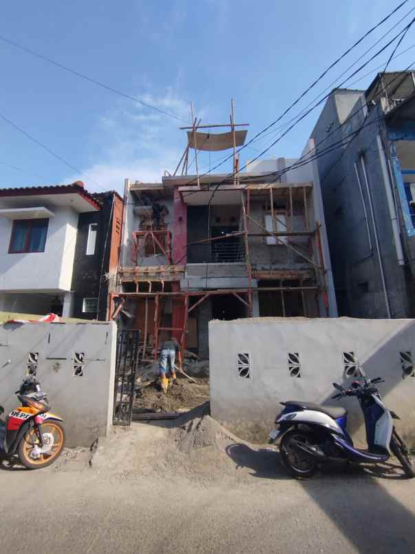 dijual kost on progres jl sukabirus