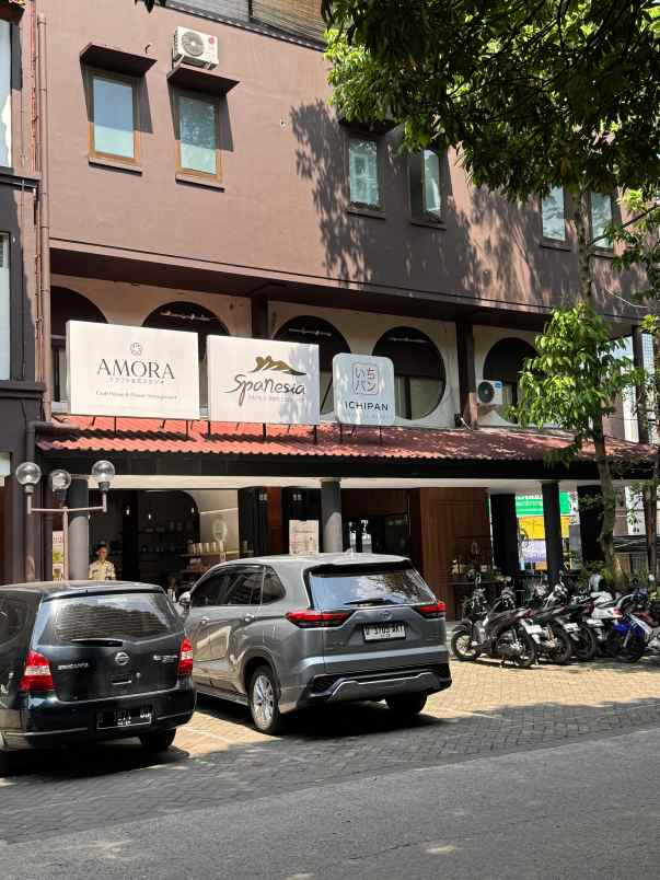 dijual murah ruko setrasari mall