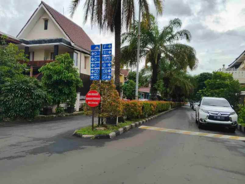 dijual ruko gudang kantor bintara