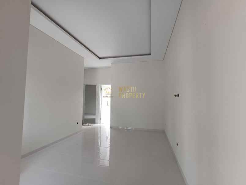 dijual ruko gudang kantor cebongan mlati sleman