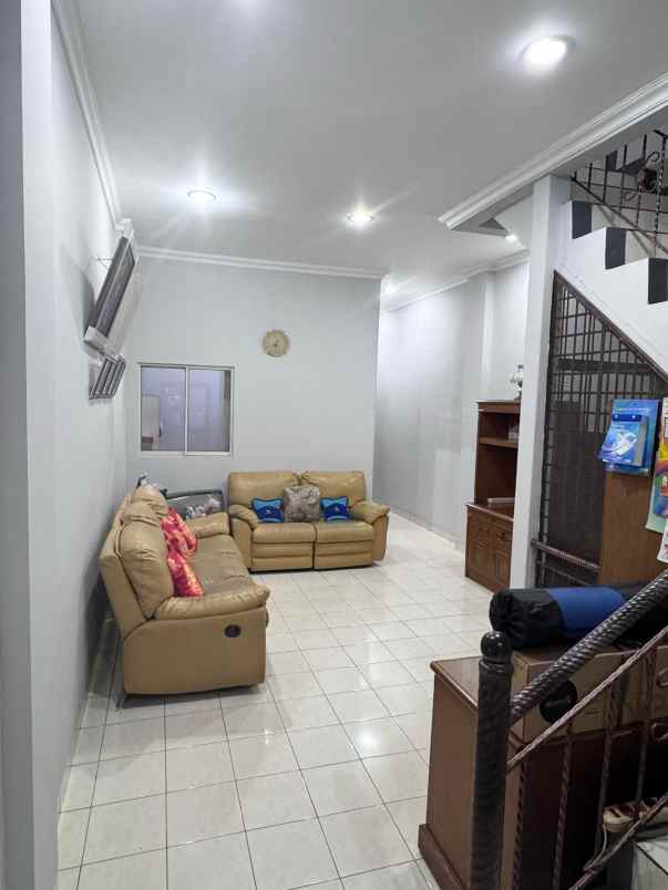 dijual ruko gudang kantor cendrawasih raya