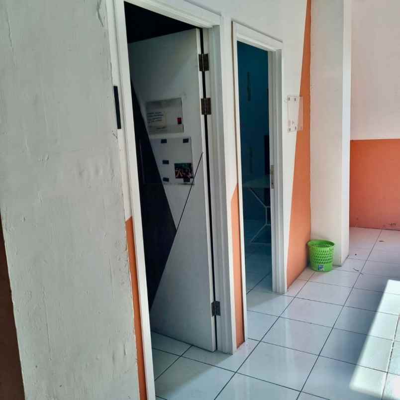 dijual ruko gudang kantor jalan boulevard hijau raya