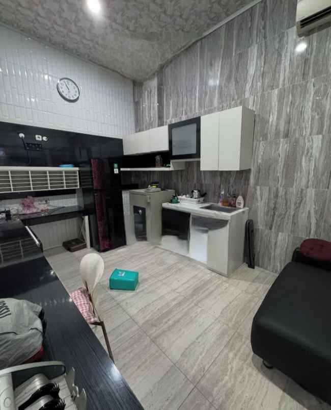 dijual ruko gudang kantor jalan kapasari