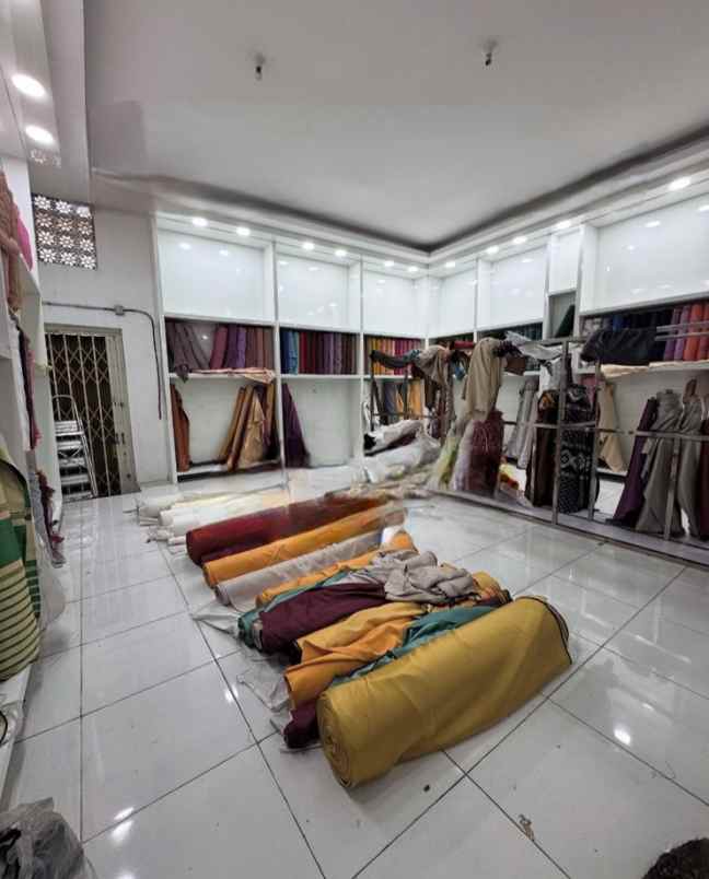 dijual ruko gudang kantor jalan kapasari