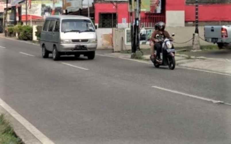 dijual ruko gudang kantor jalan raya hankam