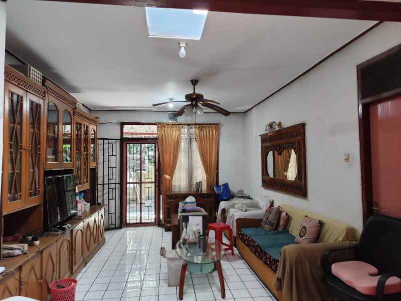 dijual ruko gudang kantor jl benda raya