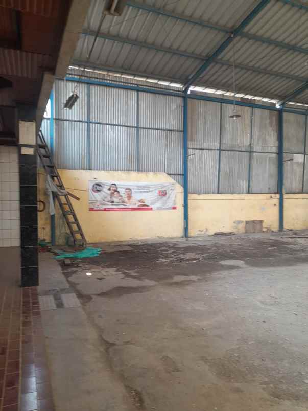 dijual ruko gudang kantor jl pahlawan revolusi aren