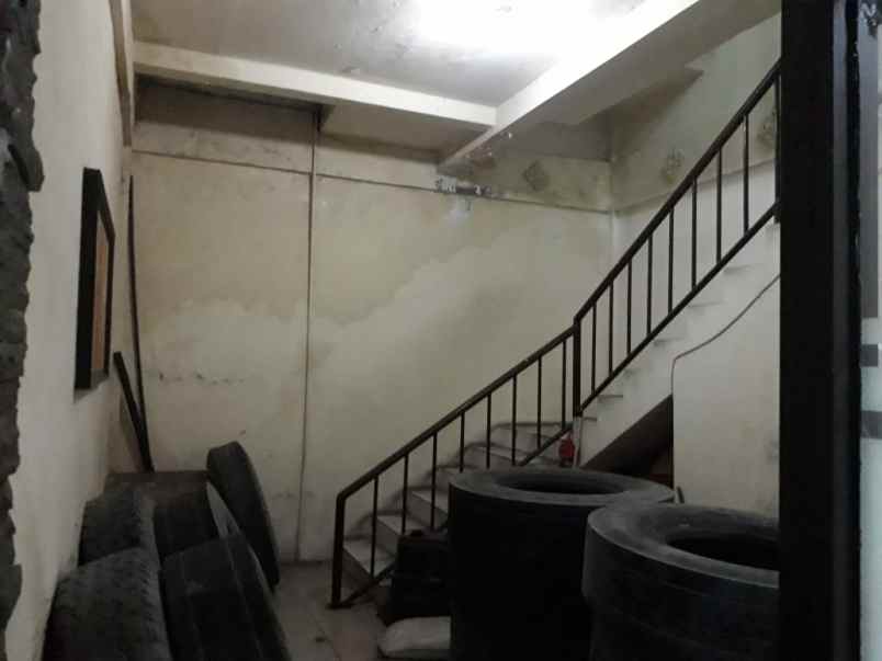 dijual ruko gudang kantor laksa m nazir