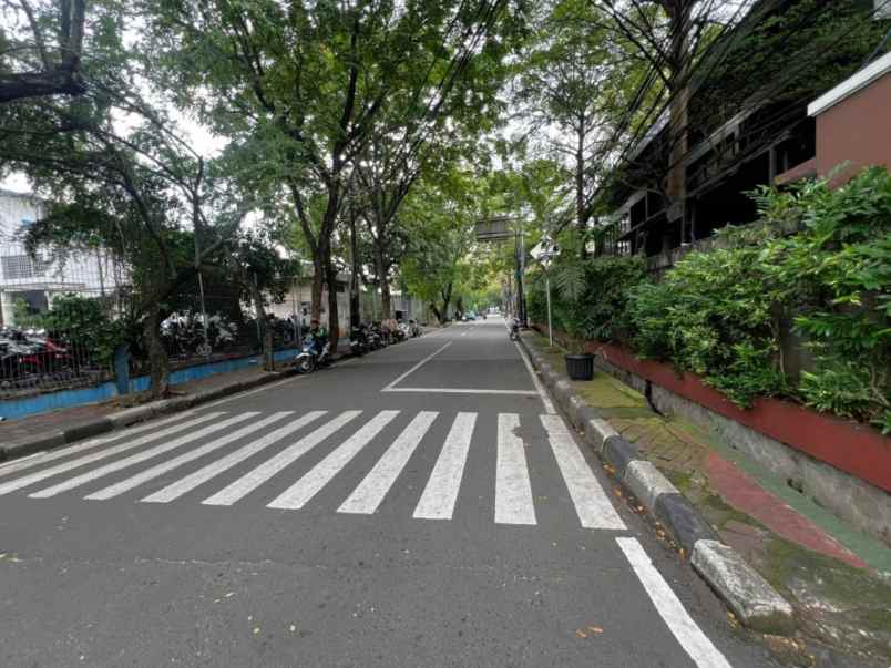 dijual ruko gudang kantor rajawali selatan raya
