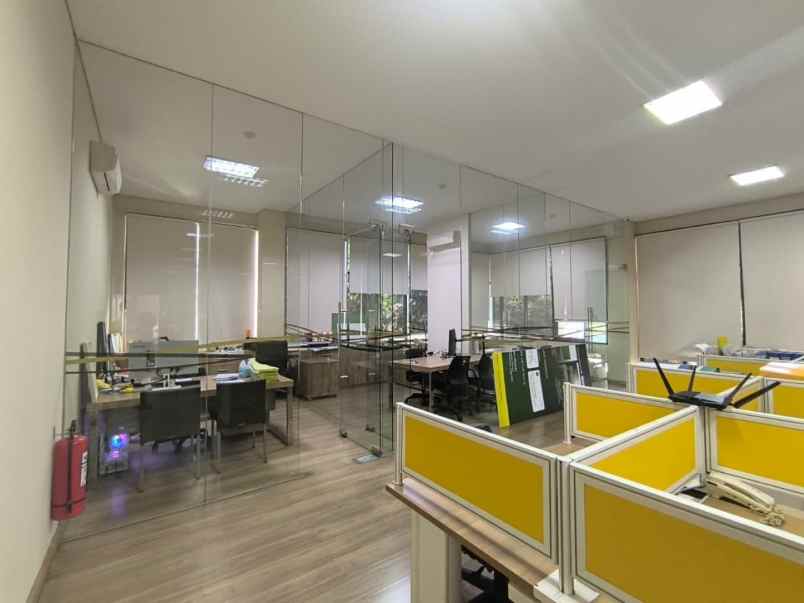 dijual ruko gudang kantor rajawali selatan raya